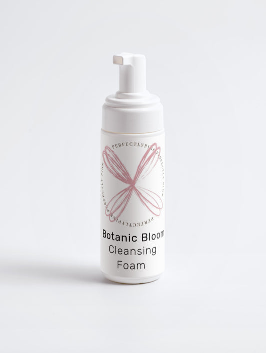 Botanic Bloom - Gentle Foaming Cleanser